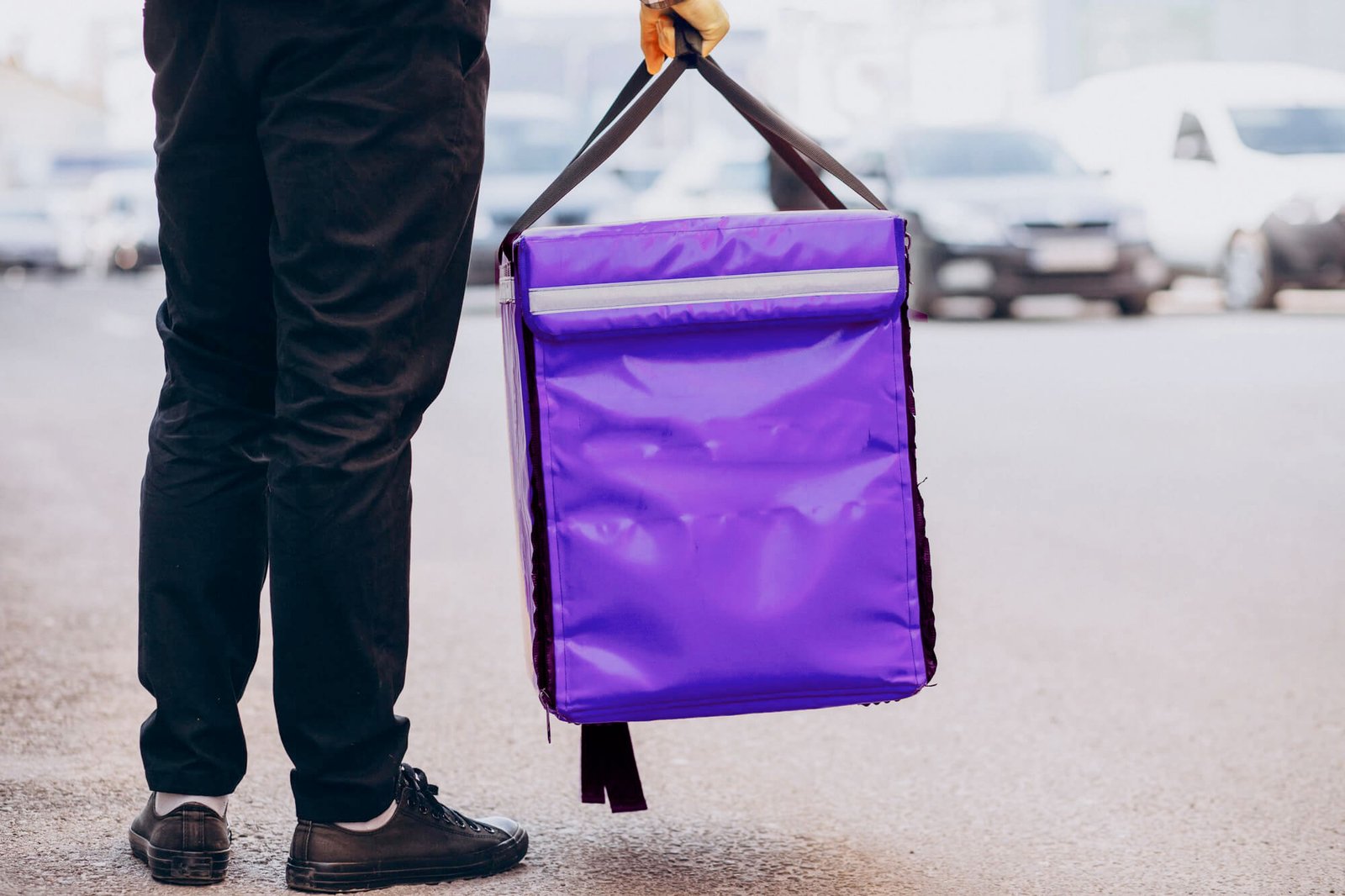 repartidor-7-violeta